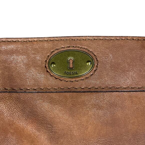 Fossil
Leather tote
Very good condition
Brown, Leather - Picture 4 of 8